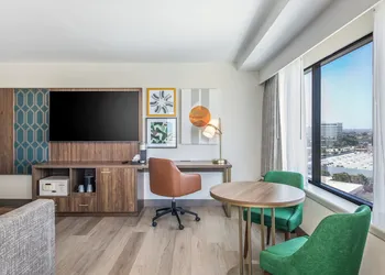 Holiday Inn Los Angeles Gateway - Torrance by IHG hotel thumbnail 8