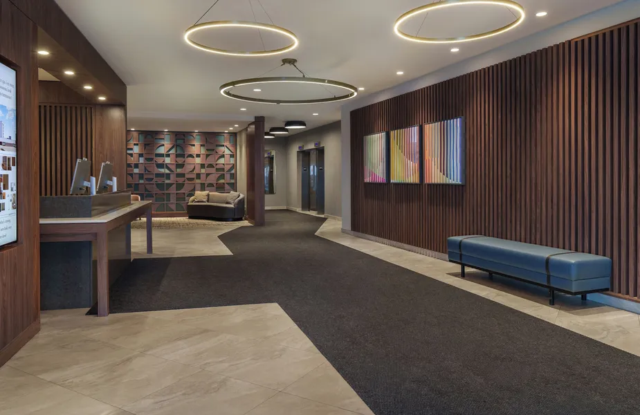Holiday Inn Laval Montréal by IHG hotel detail image 2