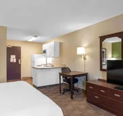 Extended Stay America Suites Los Angeles Glendale hotel detail image 7