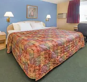 Days Inn by Wyndham Henrietta/Rochester Area hotel detail image 7