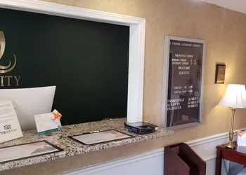 Quality Inn Bainbridge hotel thumbnail 2