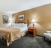 Quality Inn Bainbridge hotel detail image 7