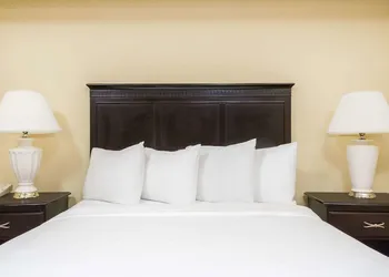 Hawthorn Extended Stay by Wyndham Columbus North hotel thumbnail 4