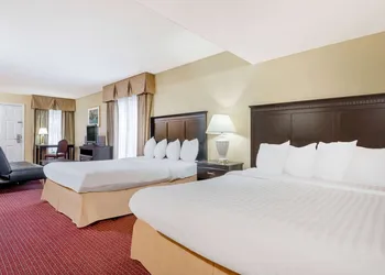 Hawthorn Extended Stay by Wyndham Columbus North hotel thumbnail 6