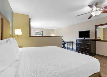 Studio 6 Extended Stay Fishkill Westage Center NY hotel thumbnail 7