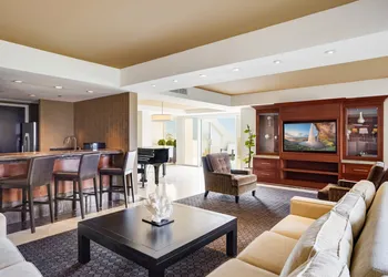 Hilton La Jolla Torrey Pines hotel thumbnail 4
