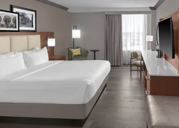 DoubleTree by Hilton New Orleans hotel thumbnail 4