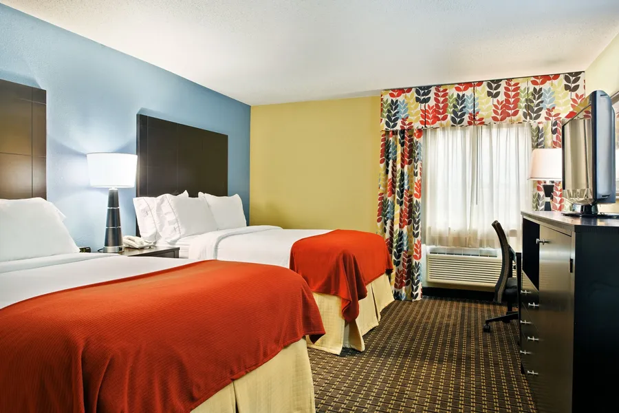 Holiday Inn Express Fort Campbell-Oak Grove by IHG hotel detail image 2