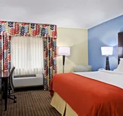Holiday Inn Express Fort Campbell-Oak Grove by IHG hotel detail image 4