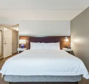 Hampton Inn & Suites Chicago-Libertyville hotel detail image 5