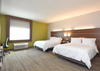 Holiday Inn Express Hotel & Suites Southern Pines by IHG hotel thumbnail 3