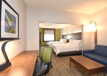 Holiday Inn Express Hotel & Suites Southern Pines by IHG hotel thumbnail 5