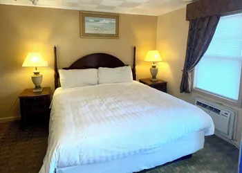 Maddox Inn hotel thumbnail 7