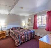 Canadas Best Value Desert Inn & Suites Cache Creek hotel detail image 4