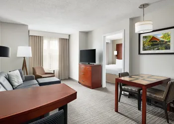 Residence Inn by Marriott Concord hotel thumbnail 8