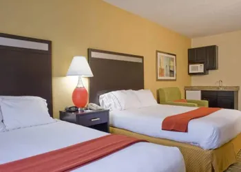 Holiday Inn Express & Suites Acworth - Kennesaw Northwest by IHG hotel thumbnail 6