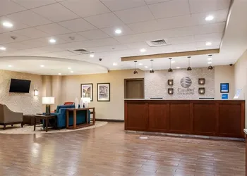 Comfort Inn & Suites At Copeland Tower hotel thumbnail 2