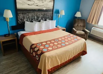 Super Star Inn & Suite Lincoln Crete hotel thumbnail 3
