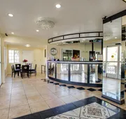 Best Inn & Suites hotel detail image 3
