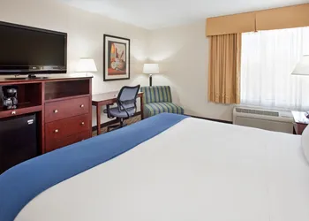 Holiday Inn Express Scottsdale North by IHG hotel thumbnail 2