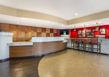 Best Western Plus Wine Country Inn & Suites hotel thumbnail 5