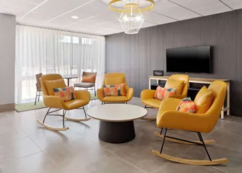 Spark By Hilton Grand Prairie hotel thumbnail 5