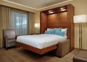 Embassy Suites by Hilton San Diego La Jolla hotel thumbnail 7