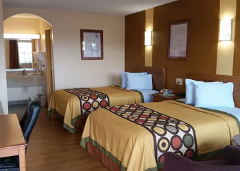 Super 8 by Wyndham Waco/Mall area TX hotel thumbnail 7