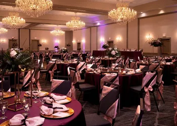 Four Points by Sheraton Milwaukee North Shore hotel thumbnail 4