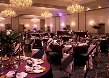 Four Points by Sheraton Milwaukee North Shore hotel thumbnail 4
