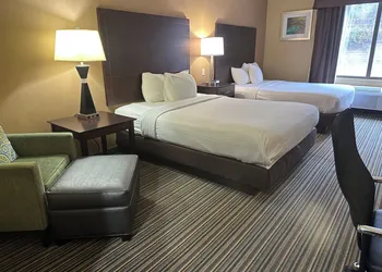 Wingate by Wyndham Harrisburg Near Hershey hotel thumbnail 5