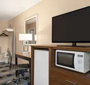 Days Inn by Wyndham Middletown/Newport Area hotel detail image 5