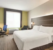 Holiday Inn Express Hotel & Suites Fort Myers East - The Forum by IHG hotel detail image 7