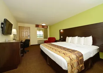 Americas Best Value Inn & Suites Lake Charles at I-210 Exit 11 hotel thumbnail 5