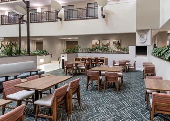 Embassy Suites by Hilton Fort Myers Estero hotel thumbnail 2