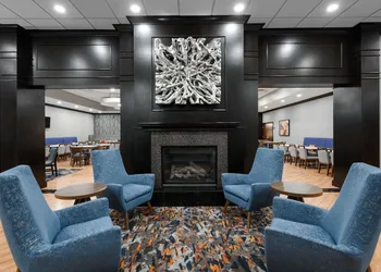 Hampton Inn Evansville/Airport hotel thumbnail 2
