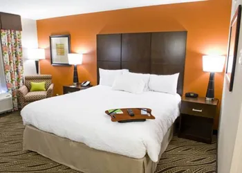 Hampton Inn Evansville/Airport hotel thumbnail 8