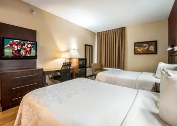 Red Roof Inn PLUS+ San Antonio Downtown - Riverwalk hotel thumbnail 3