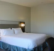 Holiday Inn Express Bakersfield by IHG hotel detail image 5