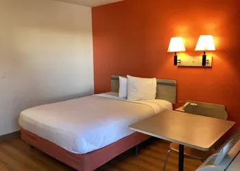 Motel 6 North Palm Springs, CA - North hotel thumbnail 6