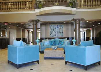 DoubleTree by Hilton Phoenix - Gilbert hotel thumbnail 2