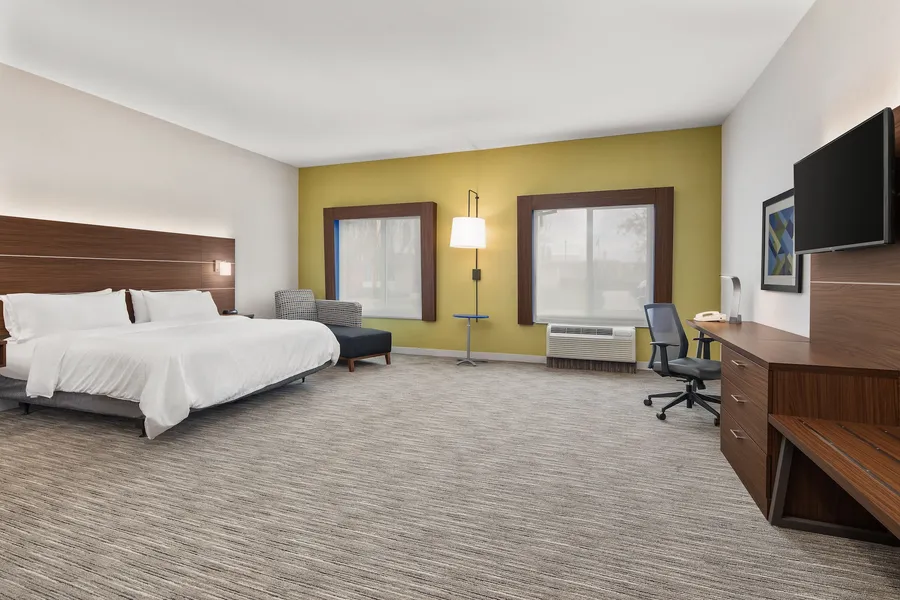 Holiday Inn Express Hotel Sacramento Airport Natomas by IHG hotel detail image 2