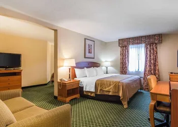 Quality Inn Ashland hotel thumbnail 6