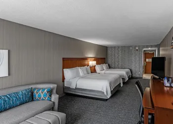 Courtyard by Marriott Easton-Columbus hotel thumbnail 5
