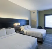 Holiday Inn Express & Suites Reading by IHG hotel detail image 3