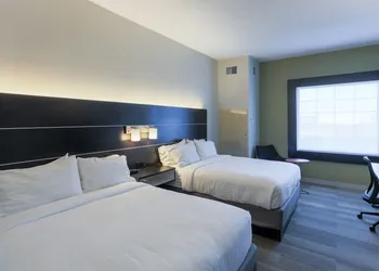 Holiday Inn Express & Suites Reading by IHG hotel thumbnail 3