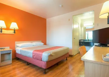 Motel 6 El Cajon, CA - San Diego hotel thumbnail 6