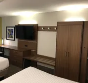 Holiday Inn Express Arlington by IHG hotel detail image 3