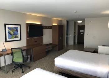 Holiday Inn Express Arlington by IHG hotel thumbnail 4