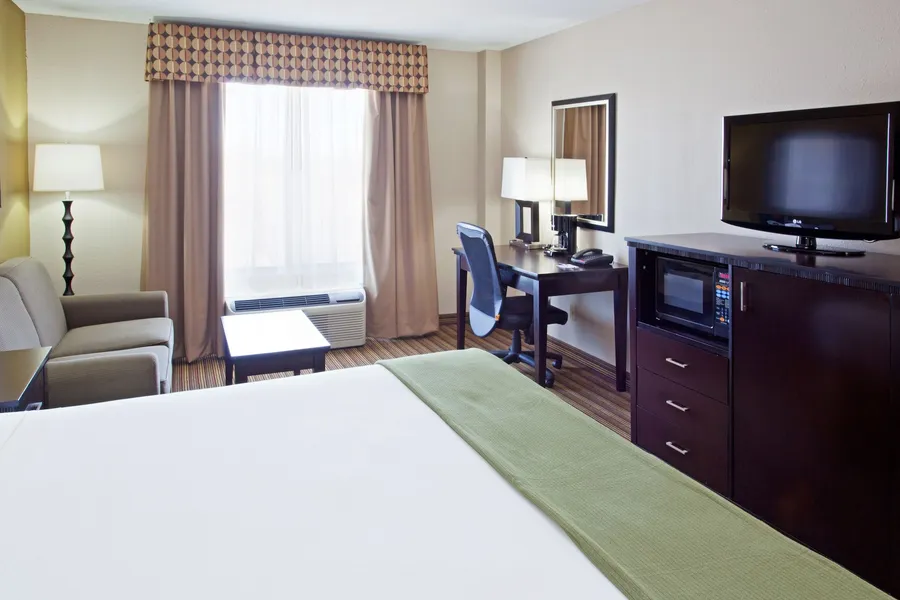 Holiday Inn Express Arlington by IHG hotel detail image 6
